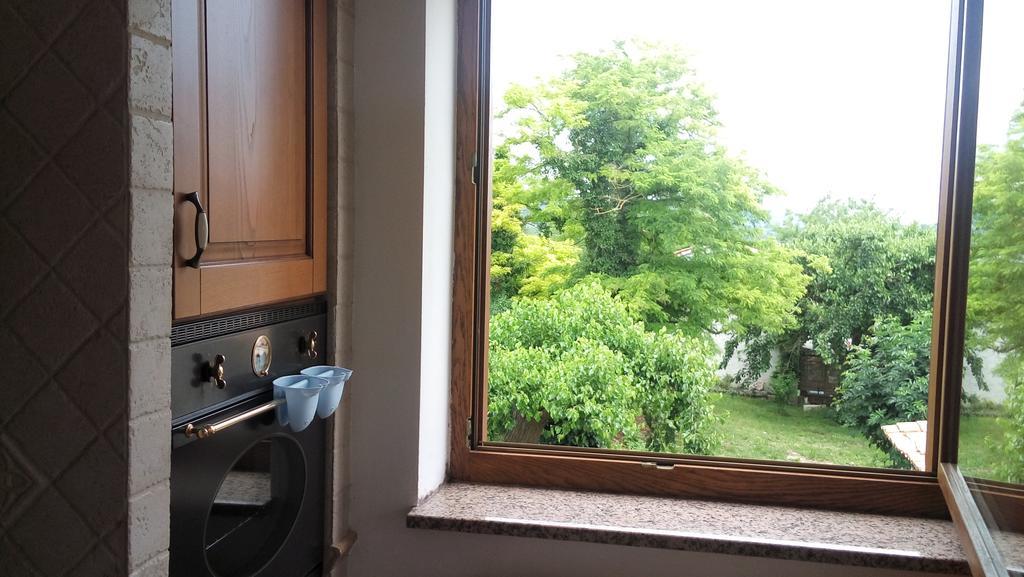 Apartment Agroturizam Radesic Buje Luaran gambar